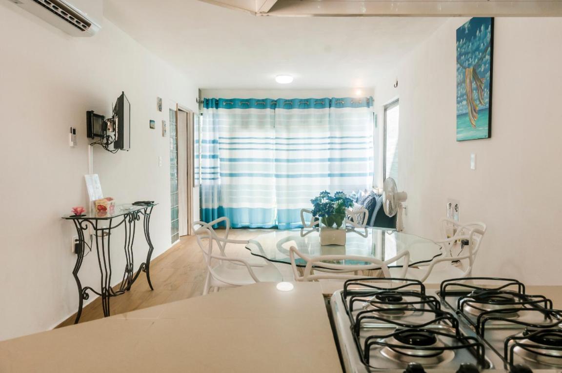 Апартаменты Casita Del Mar Канкун Экстерьер фото